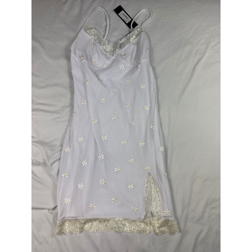 Motel Rocks White Mesh Daisy Embroidered Lace Trim Mini Dress Medium NWT